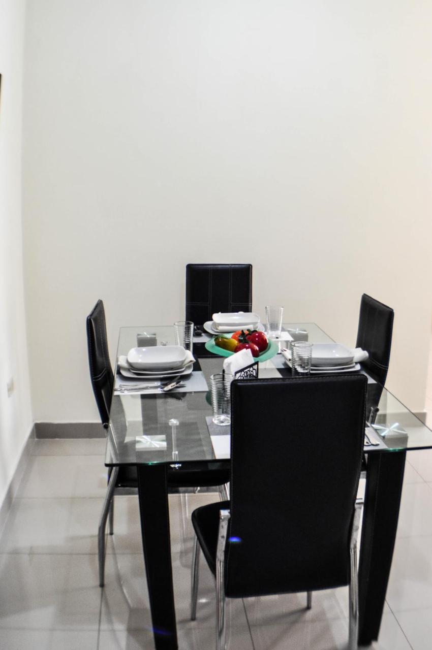 Garzota Suites Airport Balcony Гуаякуил Екстериор снимка