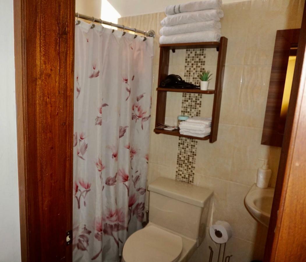 Garzota Suites Airport Balcony Гуаякуил Екстериор снимка